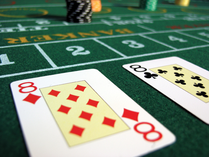   cach-tai-game-baccarat-deluxe